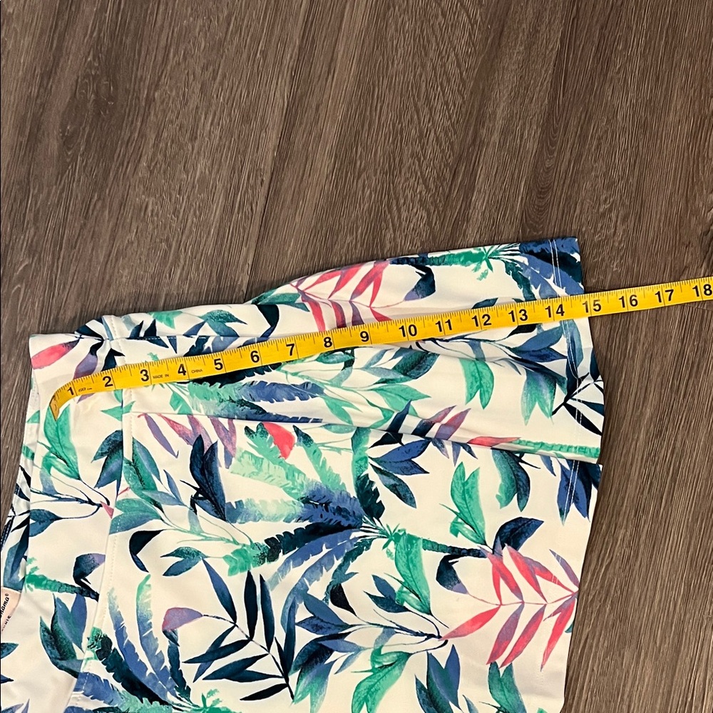 Tommy Bahama Multicolor Tropical Print Skort - Picture 5 of 7